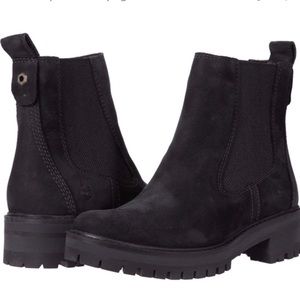 Timberland COURMAYEUR VALLEY
CHELSEA
BLACK NUBUCK boots size 7 or 9